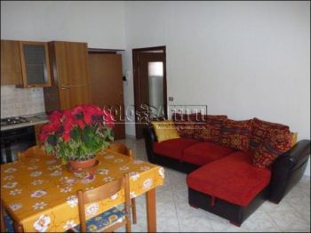Appartamento arredato con balcone Rescaldina