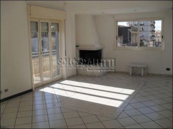 Appartamento con balcone Picanello