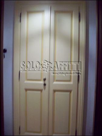 Appartamento arredato con terrazzo Centro