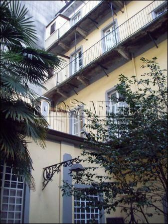 Appartamento arredato con terrazzo Centro