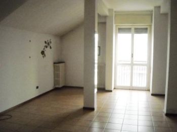 Monolocale arredato Milano