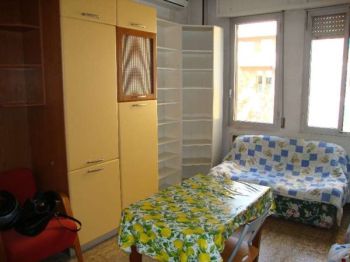 Monolocale arredato con balcone Bolognina