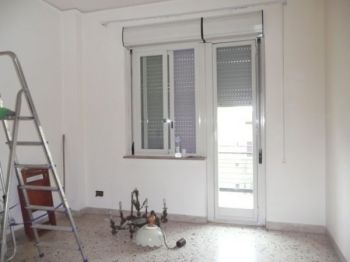 Bilocale con balcone Sciuti/notarbartolo