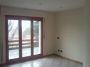 Trilocale con balcone e garage Capiago Intimiano