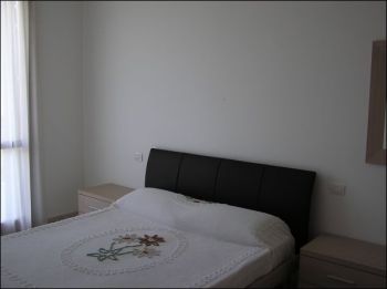 Appartamento arredato con balcone Zona lucernate