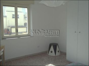 Casa arredata con balcone V.le vittorio veneto