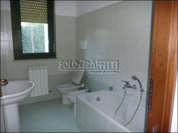 Bilocale con garage e balcone Parco