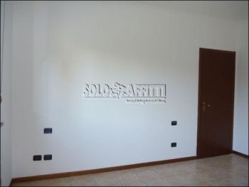Bilocale con garage e balcone Parco