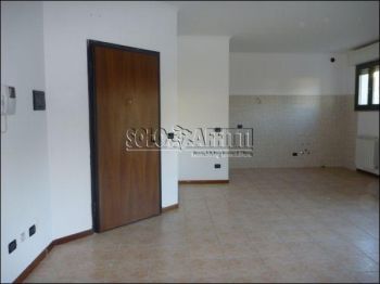 Bilocale con garage e balcone Parco