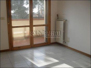 Trilocale arredato con terrazzo Rifredi