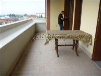 Trilocale arredato con garage Busto Garolfo
