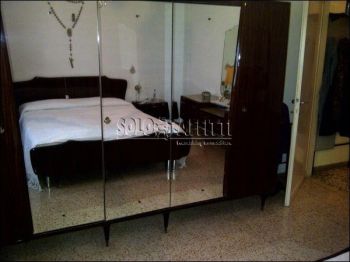 Appartamento arredato con balcone Zona lucernate