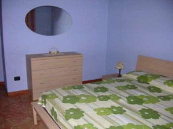 Appartamento arredato con balcone Mirafiori nord