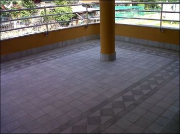 Appartamento con garage e terrazzo Como