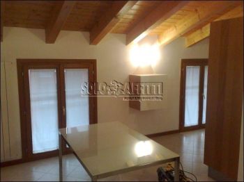 Appartamento con garage Capriate San Gervasio