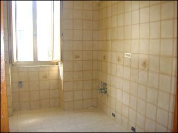 Bilocale arredato con balcone S.anna