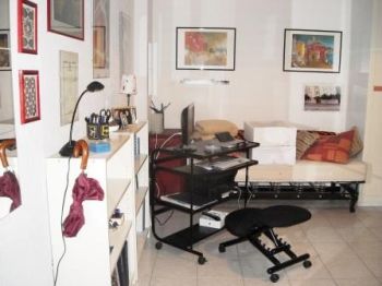 Trilocale arredato con balcone Carbonari - maggiolina