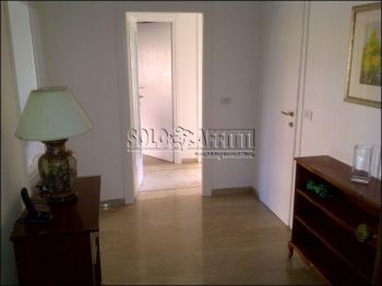 Casa arredata con terrazzo Eur, laurentino, checchignola, montagnola, fonte meravigliosa