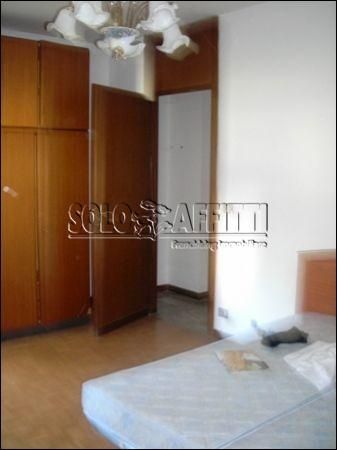 Appartamento da ristrutturare con terrazzo