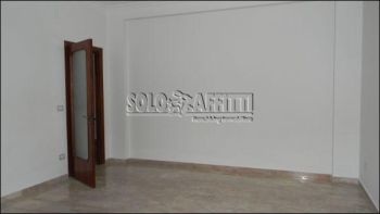 Appartamento con balcone Carrassi