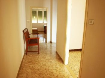 Appartamento arredato con garage Centro - Altre fotografie