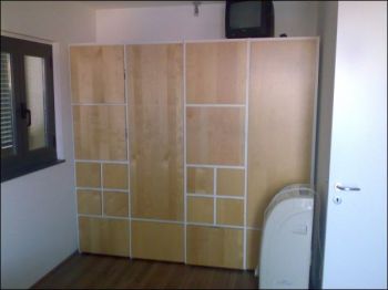 Casa arredata con garage Zona residenziale