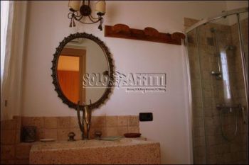 Villa arredata con balcone Ceglie - loseto