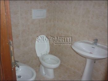 Bilocale con posto auto Via di morena