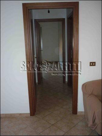 Bilocale con posto auto Via di morena