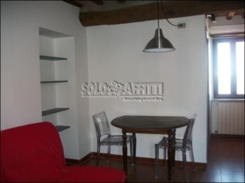 Monolocale arredato con posto auto Corciano