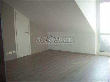 Appartamento arredato con posto auto