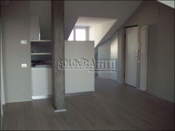 Appartamento arredato con posto auto
