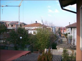 Appartamento arredato con balcone Cappelle Sul Tavo
