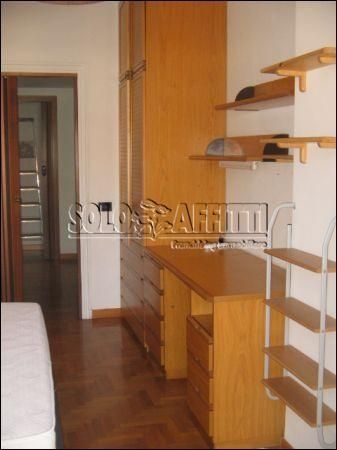 Trilocale arredato con terrazzo Ostia