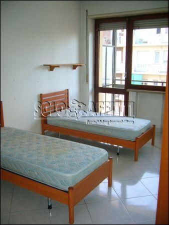Appartamento con posto auto e balcone