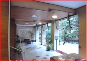 Appartamento con posto auto e balcone