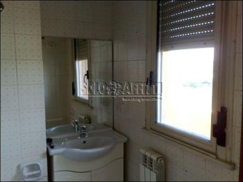 Casa nuova costruzione con balcone Nuovo salario, prati fiscali, monte sacro, talenti, vigne nuove