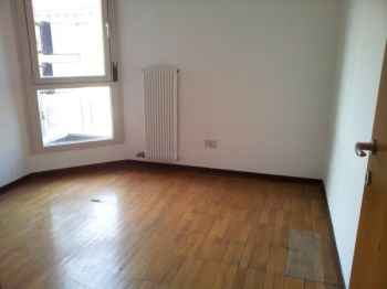 Appartamento con garage e terrazzo S. bortolo