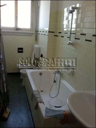 Appartamento arredato con posto auto