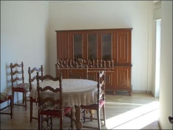 Appartamento arredato con balcone Acitrezza
