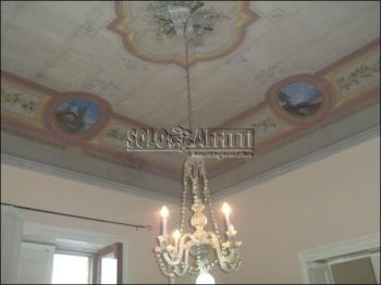 Trilocale arredato con balcone Lungomare