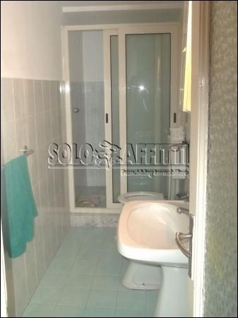 Trilocale arredato con balcone Lungomare