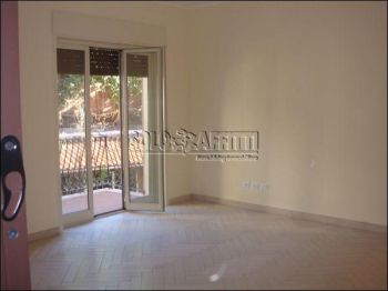 Appartamento con balcone Sant'agata Li Battiati