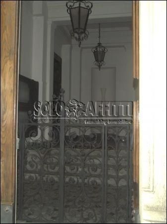 Casa arredata con balcone Via etnea