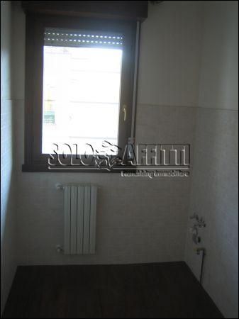 Trilocale con balcone Crescenzago - gorla