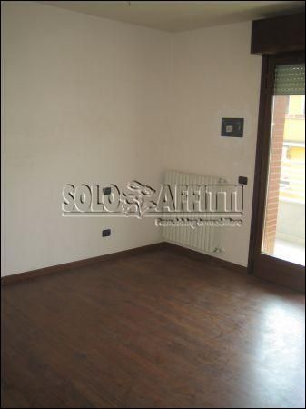 Trilocale con balcone Crescenzago - gorla