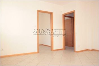 Trilocale con balcone e garage Castegnato