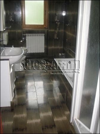 Trilocale con posto auto e balcone Caselette
