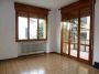 Appartamento con balcone e garage Centro/periferia