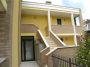 Appartamento con posto auto e balcone